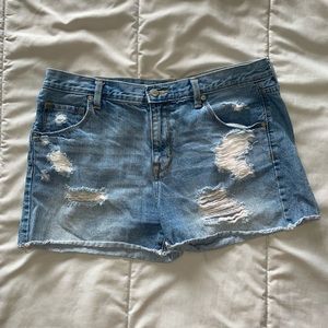 Women’s jean shorts